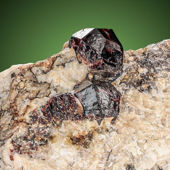 Almandine-Val Malenco | Sondrio Province | Lombardy | Italy